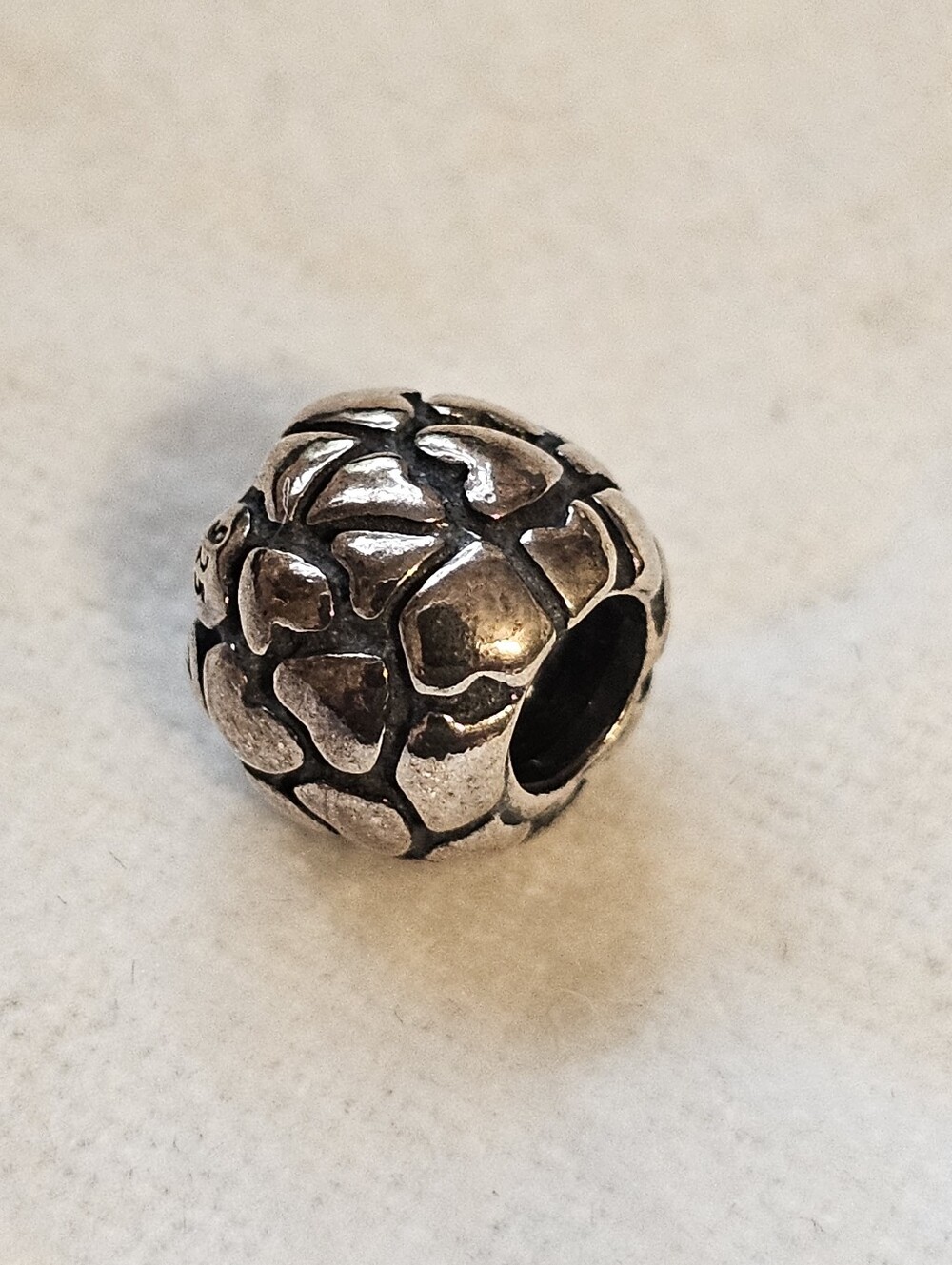 Pandora "Lotsa Love" charm - Retired